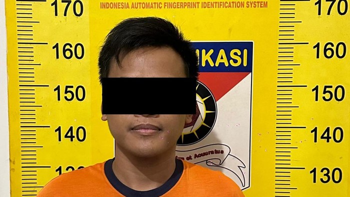 M Fikri, pelaku pembunuhan Ahmad Husaini (25), mahasiswa di tempat cuci mobil Desa Sukosari, Kecamatan Gondanglegi, Kabupaten Malang