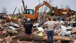 Permukiman Kayu di Kentucky AS Luluh Lantak Diterjang Tornado