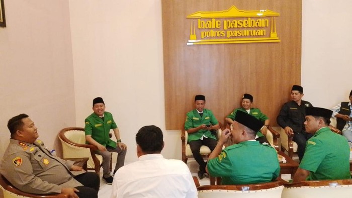 Pertemuan Polres Pasuruan dan GP Ansor Pasuruan.