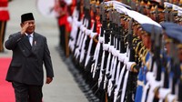 Selama berada di Bangkok, Prabowo dijadwalkan menggelar pertemuan dengan Perdana Menteri Thailand Srettha Thavisin. Kedua pemimpin negara akan membahas sejumlah isu strategis, termasuk kerja sama ekonomi, pertahanan, serta stabilitas kawasan Asia Tenggara. 