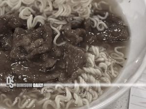 Wah! Mie Instan Rp 37 Ribu Topping Melimpah Jadi Incaran di Hong Kong
