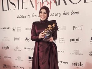 UNESCO Bantah Kasih Penghargaan ke Syahrini di Cannes