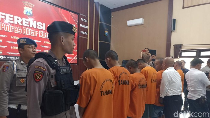 Tersangka diamankan dalam operasi pekat semeru di Blitar
