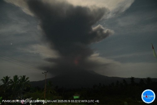 Visual Gunung Lewotobi Laki-laki per 6 jam dari pukul 00.00-06.00 Wita, Senin (19/5/2025). (PVMBG)