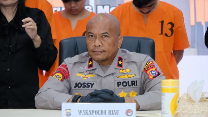 Wakapolda Riau Brigjen Jossy Kusumo.
