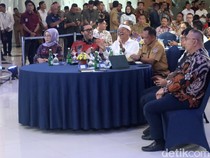 Tawa Bersama Dedi Mulyadi dan Ono Surono di detikcom Regional Summit