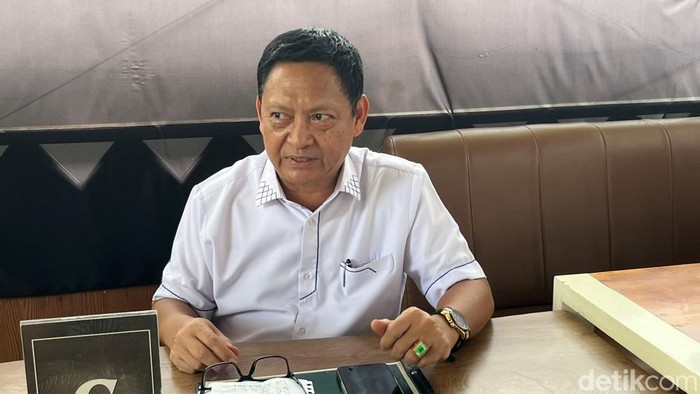 Wakil Rektor II Bidang Umum dan Keuangan UNM Prof Ichsan Ali.