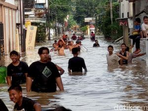 Banjir Rendam Sejumlah Wilayah di Trenggalek