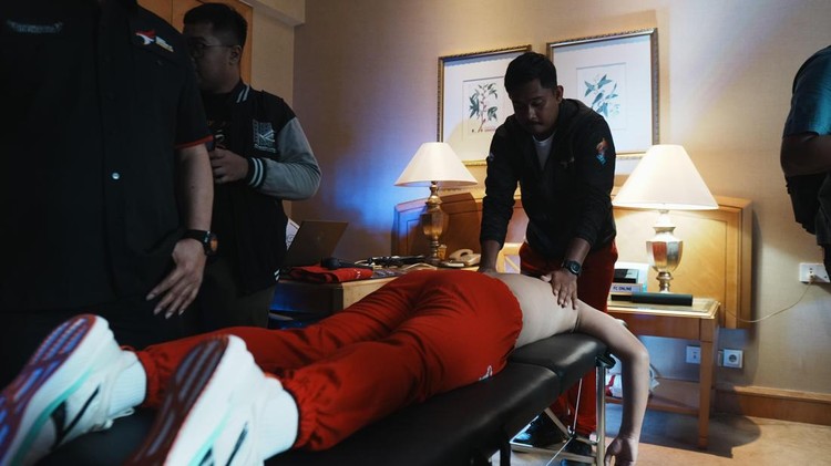 Timnas Esports Indonesia tengah menjalani pemusatan latihan national (Pelatnas), untuk persiapan SEA Games 2025 di Thailand. Yuk intip kegiatannya di lokasi.