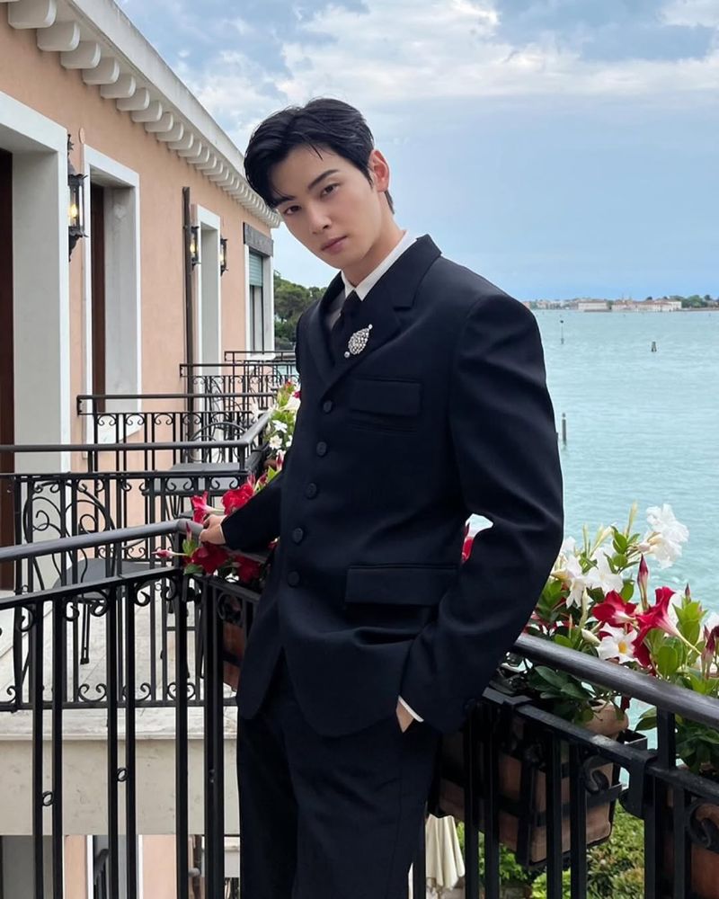 Cha Eun Woo