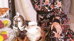 Potret Chelsea Islan Ngopi dan Ngeteh Cantik di Kafe