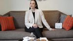Potret Chelsea Islan Ngopi dan Ngeteh Cantik di Kafe