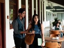 Adegan Davina Karamoy Bikin Semangat di Senin Pagi