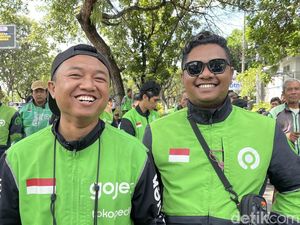 Ojol Solo Curhat Pendapatan, Kerja Pagi Sampai Malam demi Rp 200 Ribu