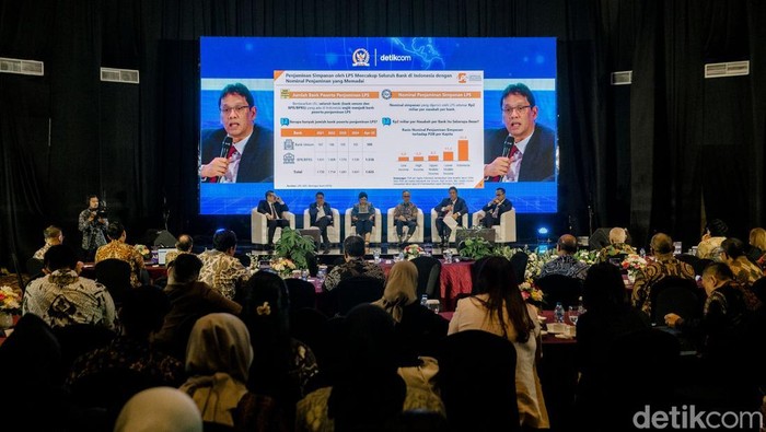 DPR dan Detikcom gelar forum ekonomi bahas strategi Indonesia hadapi tantangan global. Acara ini dihadiri tokoh penting dari DPR, OJK, BI, LPS, dan swasta.