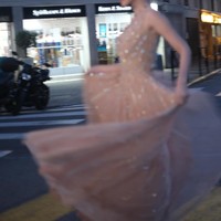 Engfa Waraha sendiri mengawali kariernya sebagai kontestan The Voice Thailand pada 2018. Ia kemudian menjadi Miss Grand Thailand 2022 dan berhasil menduduki peringkat runner up di Miss Grand International 2022. Foto: Instagram @fa_engfa8