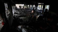 Tangisan dan doa mengiringi pemakaman para korban serangan udara, di tengah krisis kemanusiaan yang kian dalam di Gaza.  