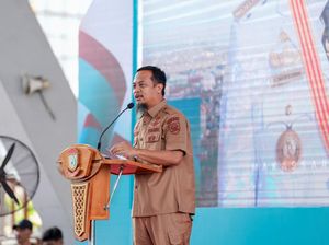 Gubernur Sulsel Salurkan Dana Bagi Hasil Rp 222 Miliar ke 24 Daerah