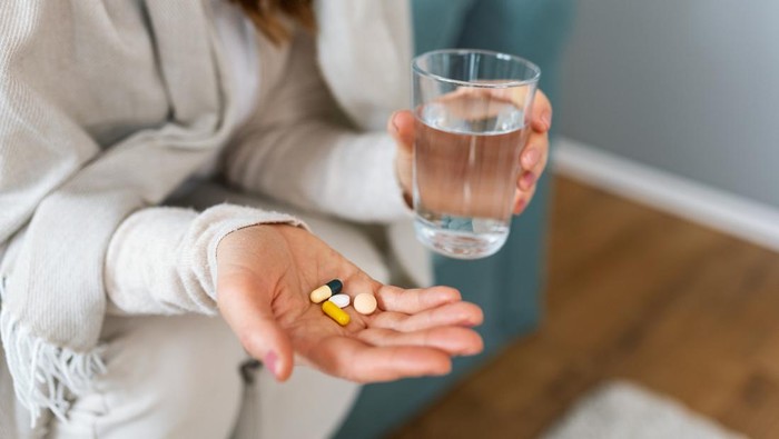 Dokter: 5 Masalah ke Ginjal Jika Sering Konsumsi Obat Tanpa Resep