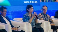 Nah jadi ini yang terus akan kami lakukan, smart intervention walaupun tidak selalu kami intervention, tapi kita lihat beberapa hari ini Rupiah terus mengalami penguatan sekarang di level Rp16.400an dan itu benar-benar market yang bergerak, imbuh Destry.  