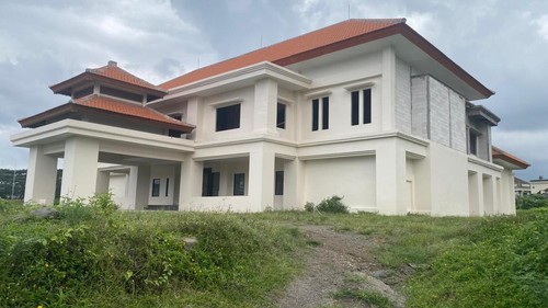Kondisi gedung Mal Pelayanan Publik (MPP) di Jalan Veteran, Kelurahan Padangkerta, Karangasem, Selasa (20/5/2025). (Selamat Juniasa/detikBali)