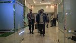 Momen KPK Geledah Gedung Kemnaker