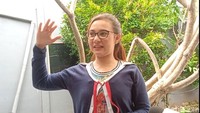 Artis berusia 28 tahun mengalami kecelakaan kedua kalinya pada 2016, ketika meladeni cowok yang dia anggap tidak sopan. Dia balapan dengan pria tersebut dan mengalami kecelakaan hingga mobil terbalik. Foto: Muhammad Ahsan Nurrijal/detikcom