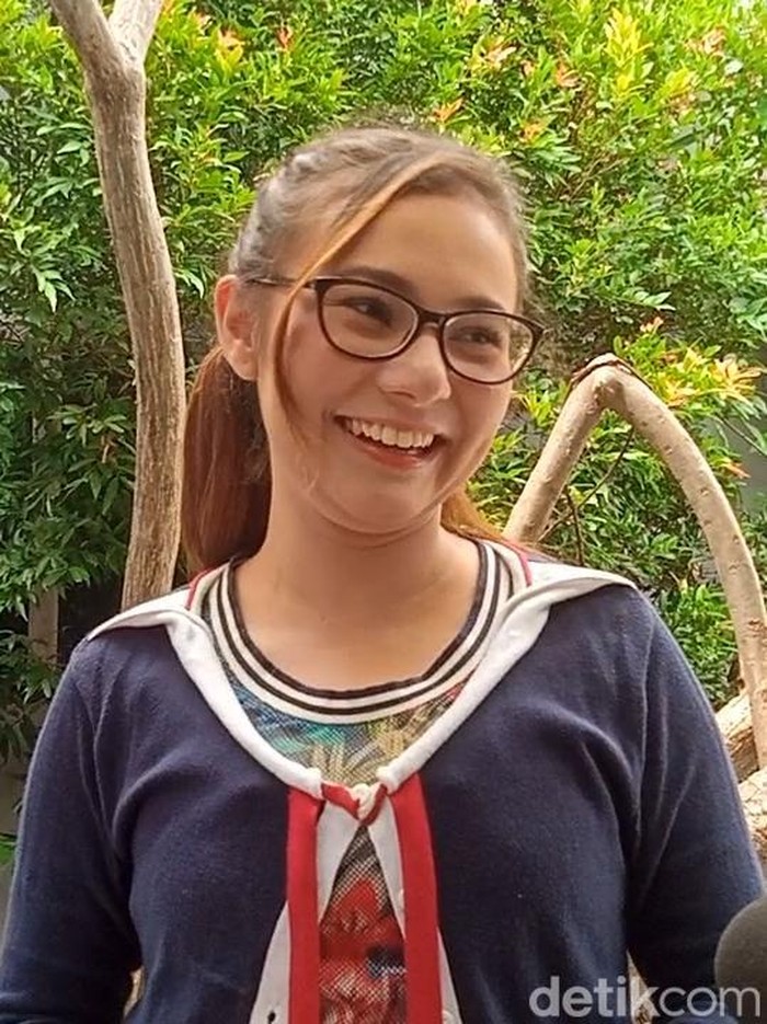 Larasati Nugroho Larasati Nugroho