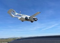 Mobil terbang AirCar buatan Klein Vision