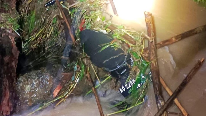 Motor ibu dan anak yang hilang di Tulungagung