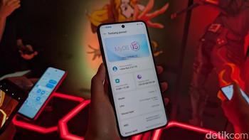 Performa gaming ponsel ini didukung chipset Unisoc T9100, baterai 6.000 mAh, dan pengisian cepat 80W. Foto: Virgina Maulita Putri/detikINET
