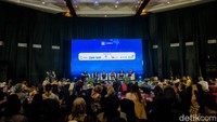 Forum diskusi ini bertujuan memberikan gambaran kondisi perekonomian global dan bagaimana Indonesia dapat menjawab tantangan tersebut secara strategis. Diskusi berlangsung dalam suasana terbuka dan dinamis.  