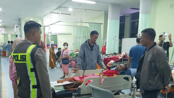 Para korban elpiji ngowos di Bojonegoro dirawat di RS
