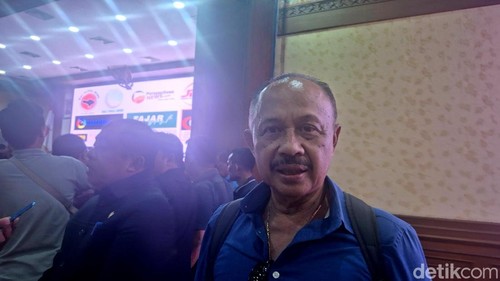 Pengamat kebijakan publik, I Nengah Dasi Astawa, usai acara Diskusi Pariwisata: Menjadikan Pariwisata Bali Berkualitas dan Berkelanjutan di Kantor Bupati Badung. Selasa (20/5/2025).