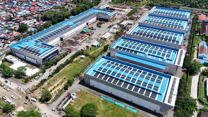 PLTS Atap Pertamina.