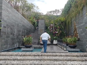 Bumi Aki yang Jadi Penglipur Lapar Traveler di Kawasan Sentul