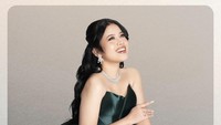 Shabrina Leanor diumumkan menjadi juara pertama dalam ajang pencarian bakat Indonesian Idol musim ke-13. Pengumuman tersebut disampaikan pada Senin (19/05/2025) kemarin. Foto: Instagram @shabrina_leonita