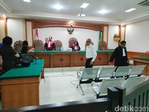 Korupsi Rp 1,6 Miliar, Eks Ketua LPD Intaran Dituntut 7,5 Tahun Penjara