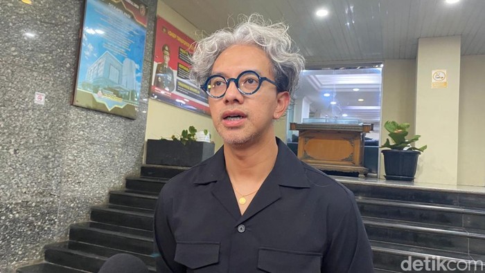 Desainer Didiet Maulana di Polda Metro Jaya.