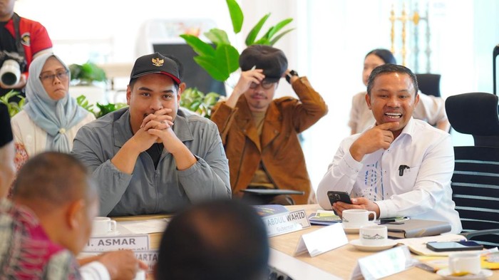 Gubernur Abdul Wahid bertemu Menpora (Foto: Dok Diskominfotik Riau)