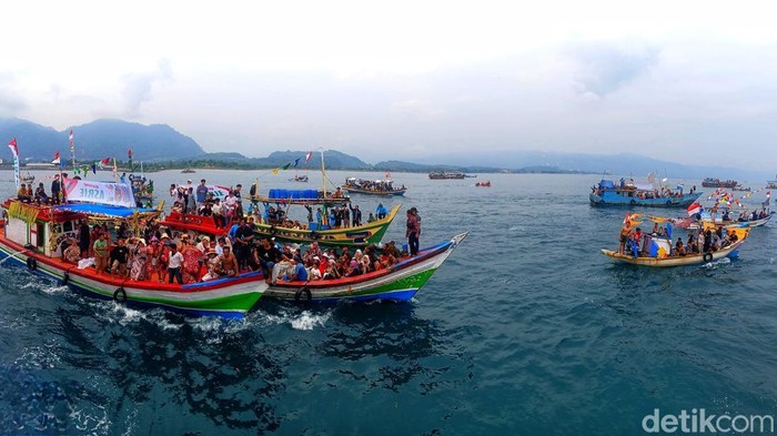 Hari Nelayan ke-65 di Palabuhanratu, Kabupaten Sukabumi, Selasa (21/5/2025)
