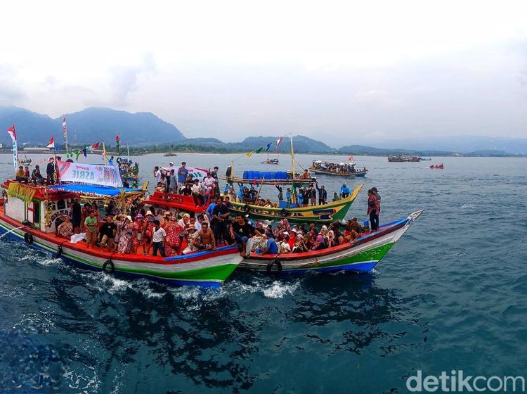 Potret Kemeriahan Hari Nelayan Palabuhanratu Sukabumi