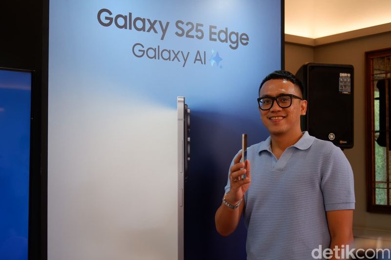 Ilham Indrawan, MX Product Marketing Manager Samsung Electronic Indonesia