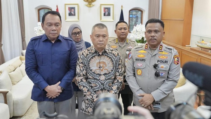 Kakorlantas bersama Menhub-Dirut Jasa Marga