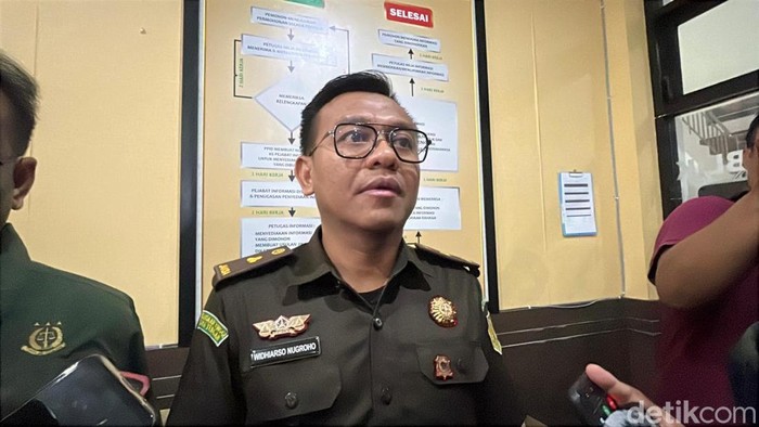 Kepala Seksi Intelejen Kejaksaan Negeri Solo, Widhiarso Nugroho ditemui di Kejaksaan Negeri Solo, Rabu (21/5/2025)