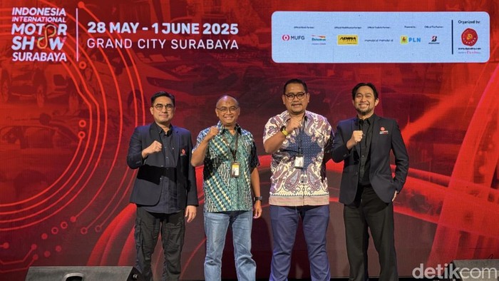Konferensi pers IIMS Surabaya 2025.