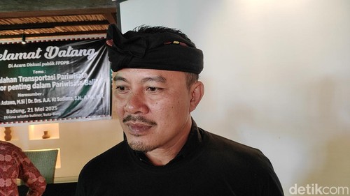 Koordinator Forum Perjuangan Driver Pariwisata Bali (FPDPB) I Made Dharmayasa. (Foto Agus Eka/detikBali)