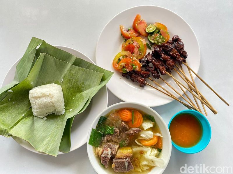 Manis Gurih Sate Maranggi untuk Makan Siang Ada di 5 Tempat Ini