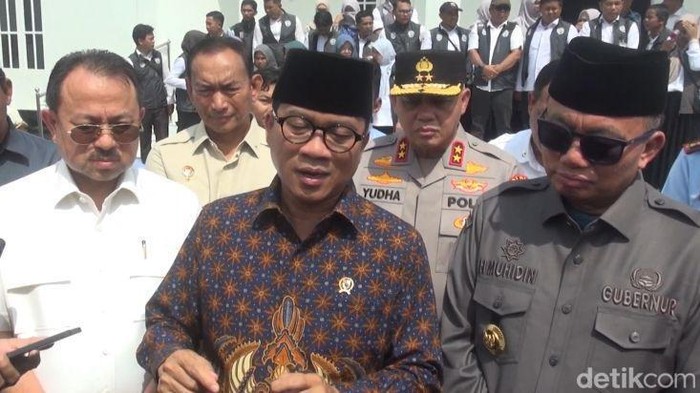 Menteri DPDT Yandri Susanto di Banjar