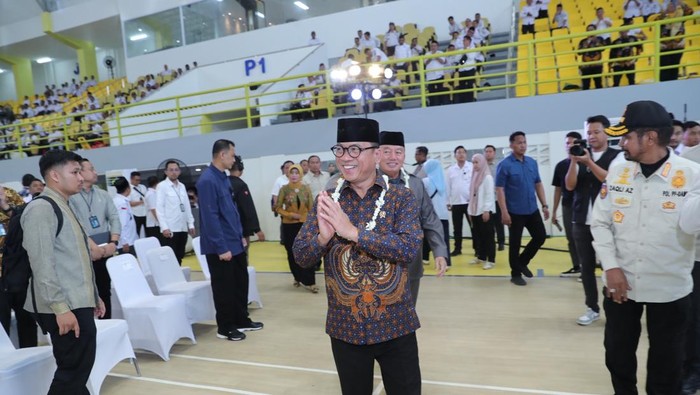 Peluncuran dan Dialog Musyawarah Desa Khusus (Musdesus) pembentukan Koperasi Desa (Kopdes) Merah Putih se-Provinsi Kalimantan Selatan.